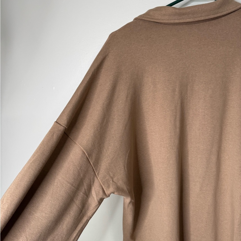 Unixseque Women's Tan Sweater Size Large Pleated Sleeves Zippered Front - Picture 3 of 6
